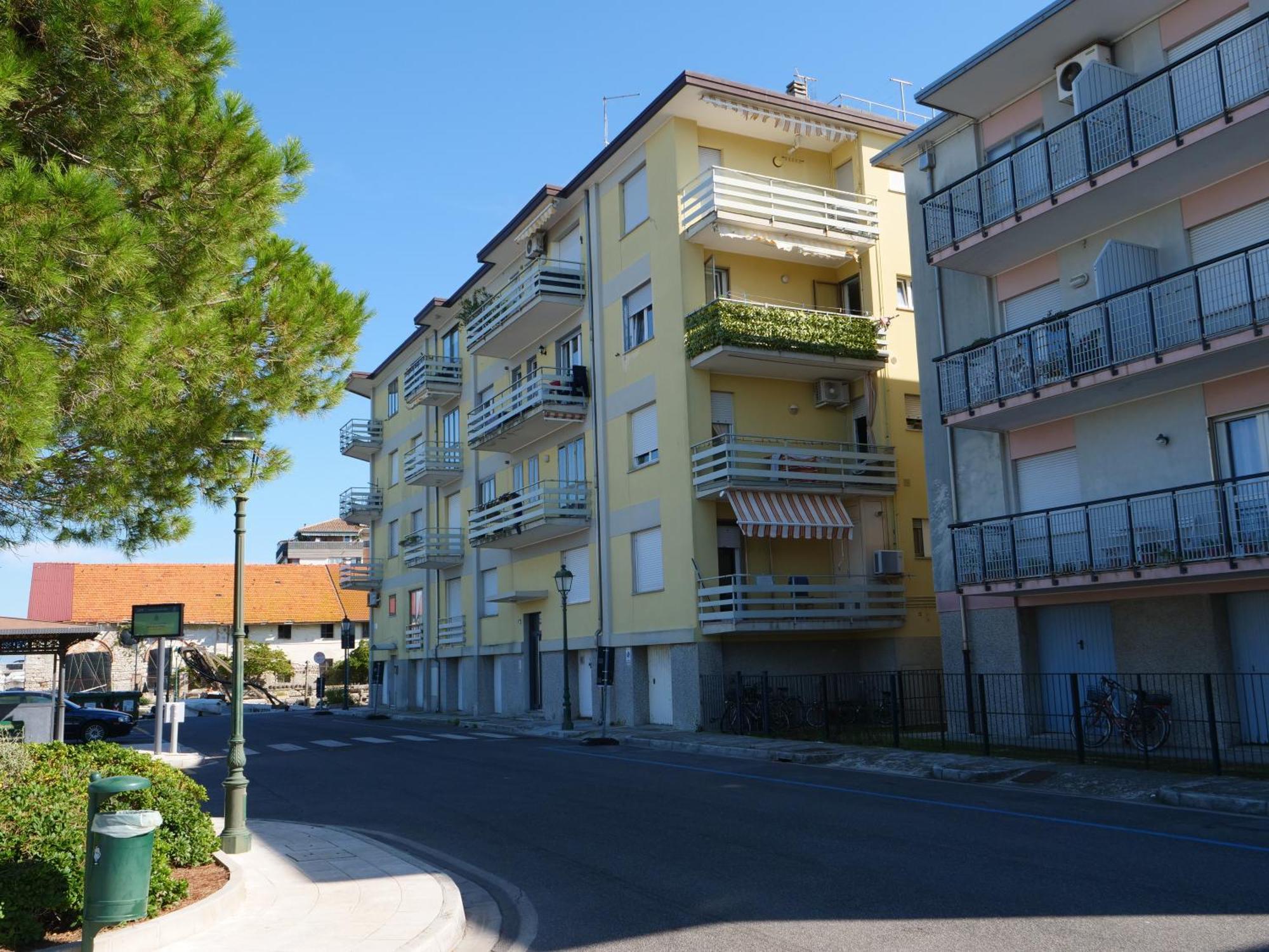 Fiore Di Mare - Delizioso Bilocale Con Posto Auto Vicino Al Porto غرادو المظهر الخارجي الصورة